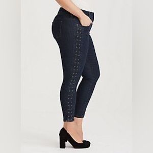 Torrid Premium Stretch Side Lace Up Jegging -24XS